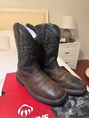 Wolverine Brown and Black Pull-On Western Work Boots